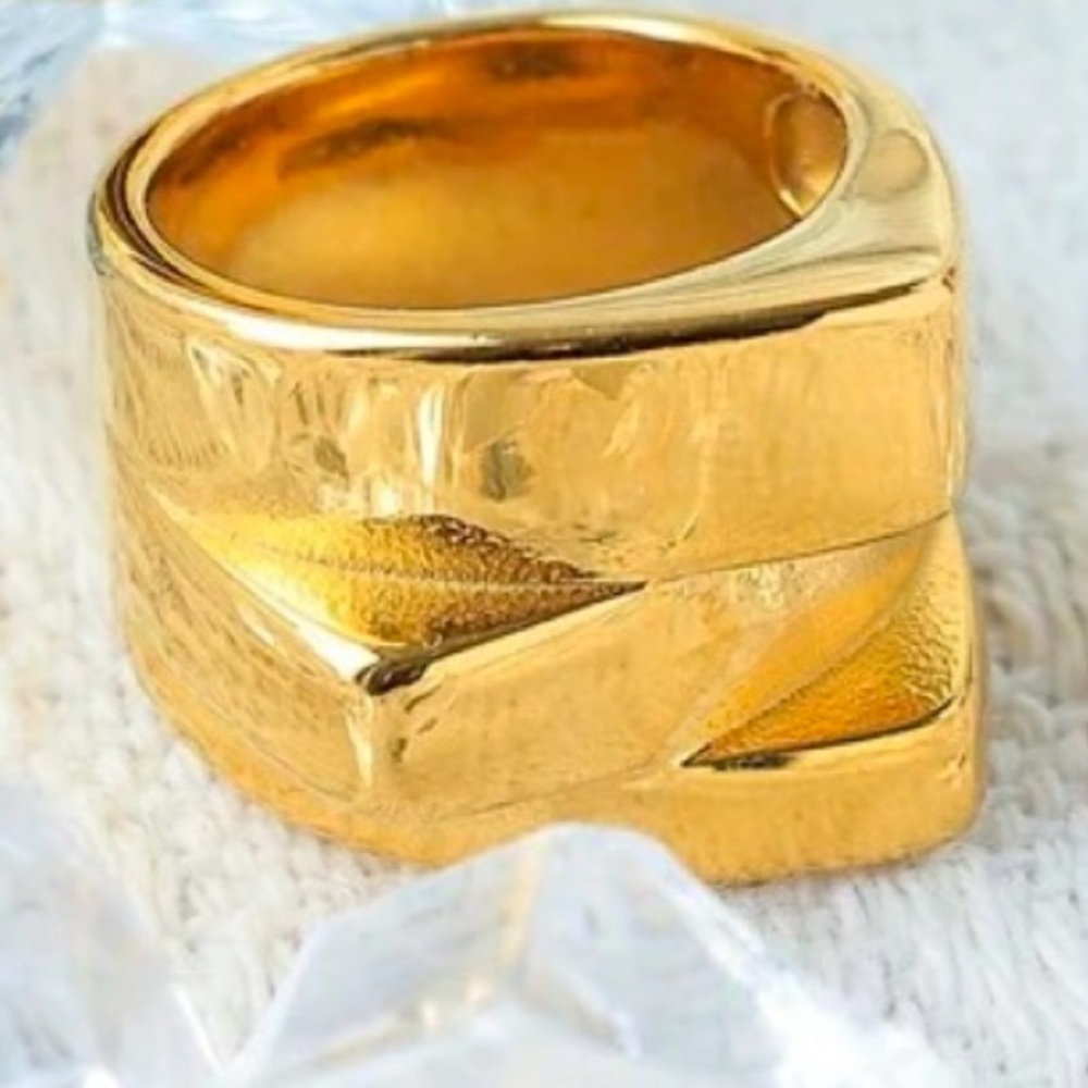 Chunky Gold Statement Ring - image 1
